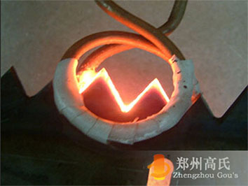 采用高頻加熱機(jī)對硬質(zhì)合金鋸片進(jìn)行焊接